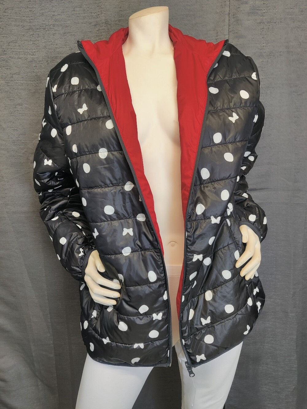Disney Minnie Mouse Reversible Puffer Jacket Red Black Polka Dot Size L NEW